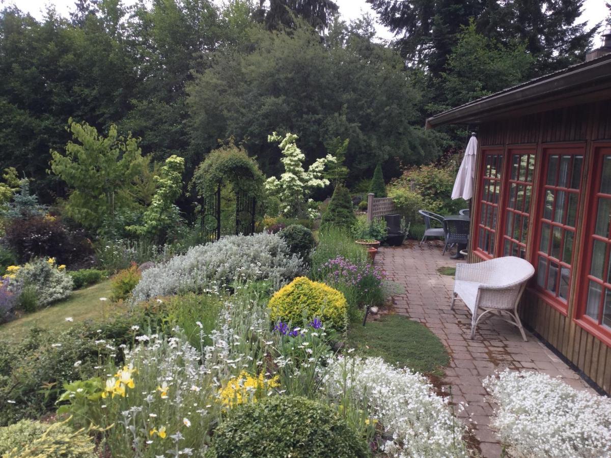 Wetherly Inn & Spa Ganges Esterno foto
