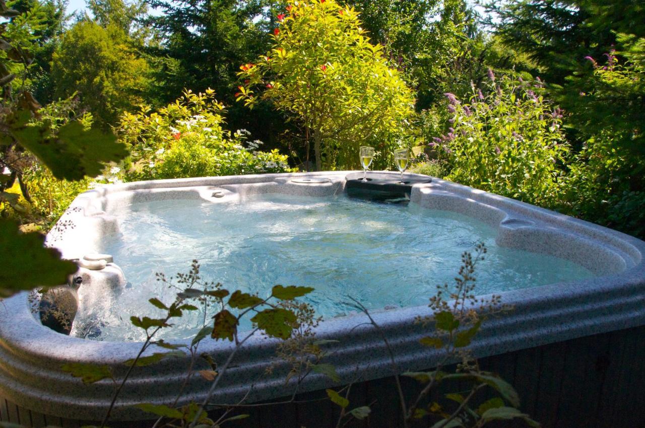 Wetherly Inn & Spa Ganges Esterno foto